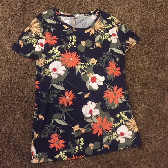 Banana Republic Tops - 🎉3/$15🎉 Banana Republic Top